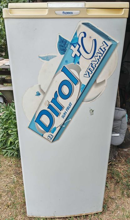 Продам холодильник