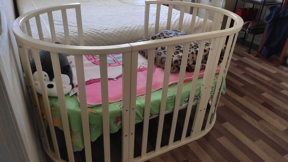 Кроватка круглая-овальная