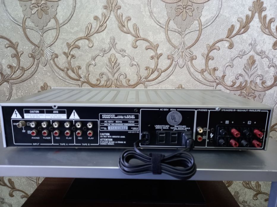 Усилитель KENWOOD amplifier model KA-31