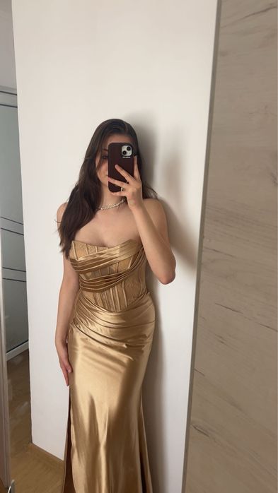 Rochie de ocazie aurie