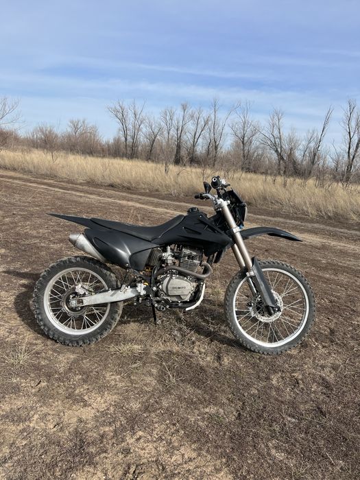 Продам   эндуро 250