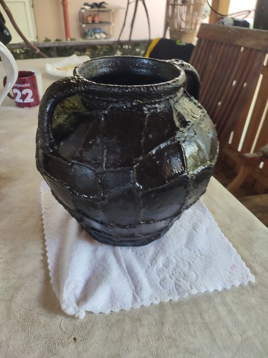 Oală lut pentru gătit sarmale..ardei umpluți etc.