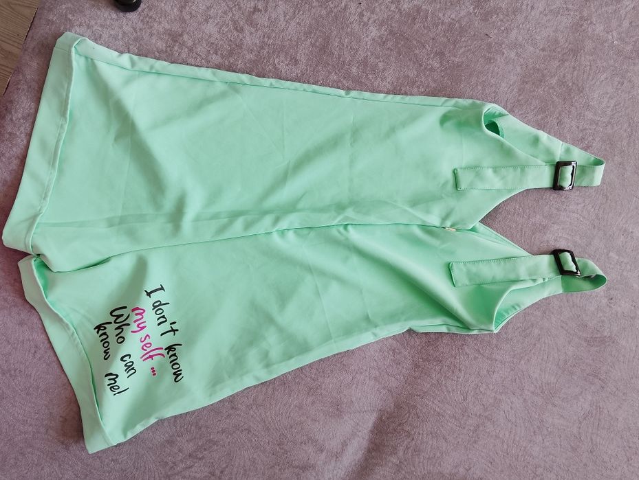 Къс Гащеризон с зелено