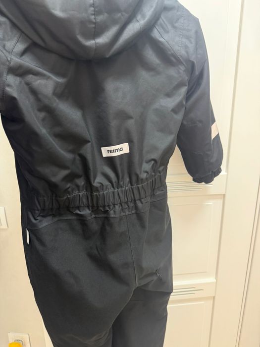 Продам комбинезон для мальчика