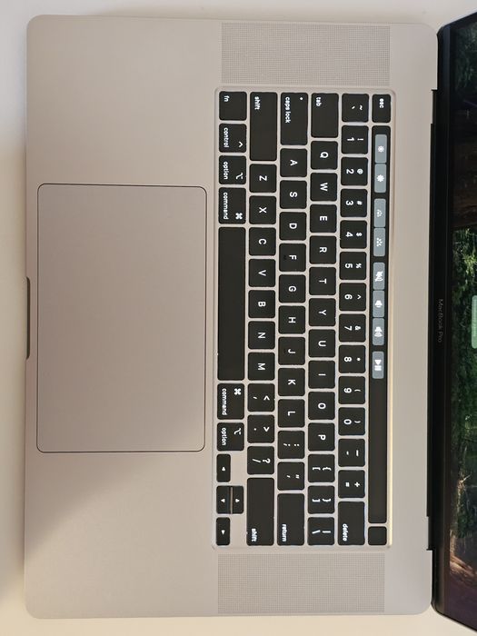 apple macbook pro 16 2019 - Laptop-Calculator-Gaming la preț mic