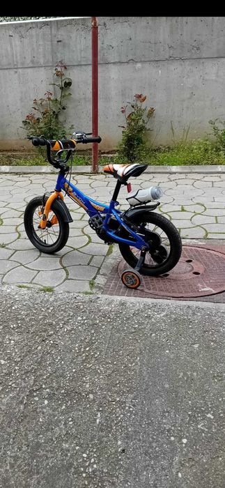 Vând bicicleta Byox 14 inch, folosita foarte putin, aproape noua