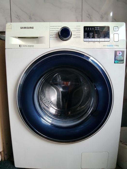 Продам машинку б/у