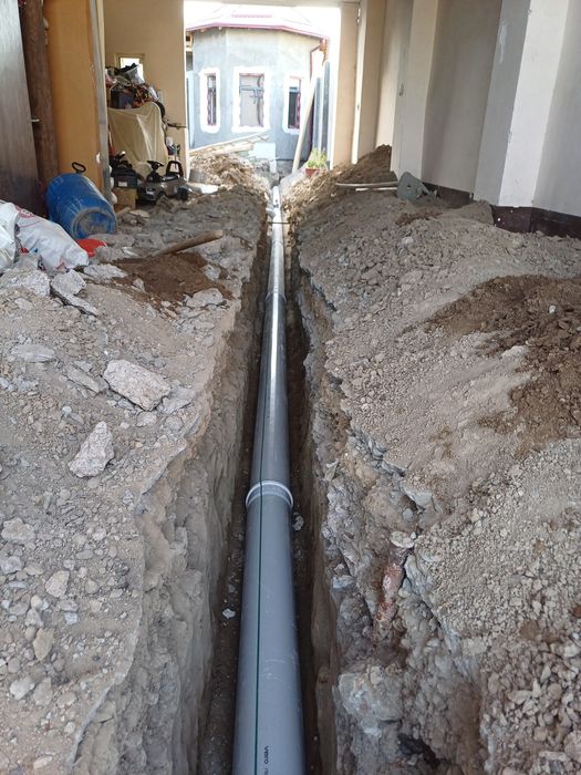 Urachi ura kanalzatsiya turbalarni utqazish sovuq suv tortish  ishlari