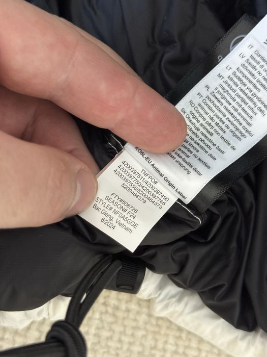 Geaca femei The North Face Nuptse Short