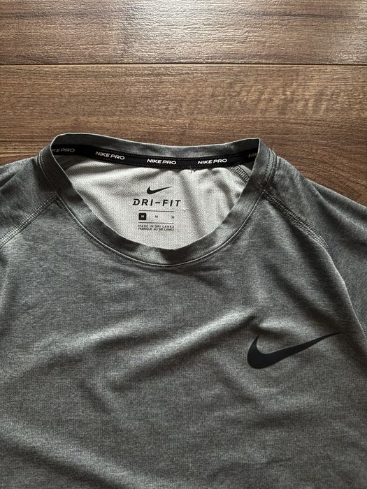 Мъжка тениска Nike Pro Tight-Fit