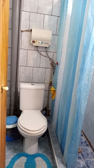 Продавам Двуетажна Тъща