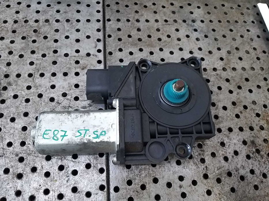 Motoras macara stanga spate bmw seria 1 e87 71002603