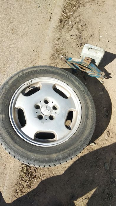 Шины летние с дисками R16 Mercedes Vito