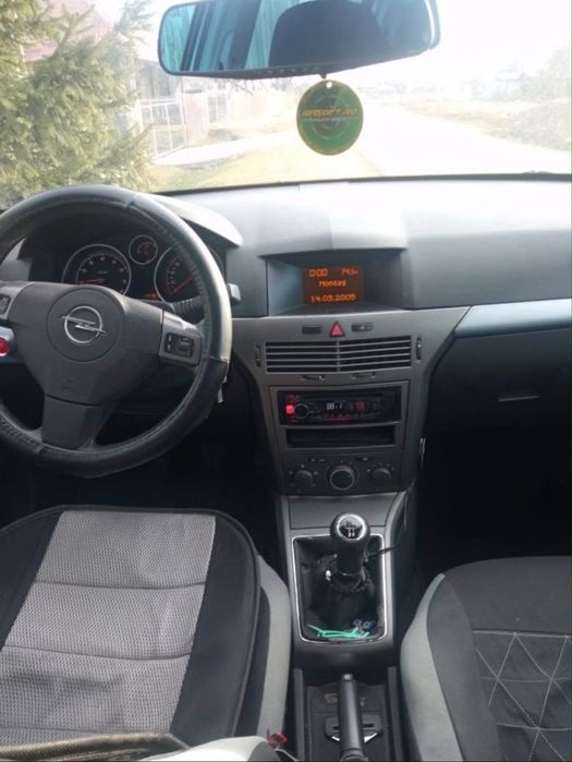 OPEL Astra 2005 — imagine 3