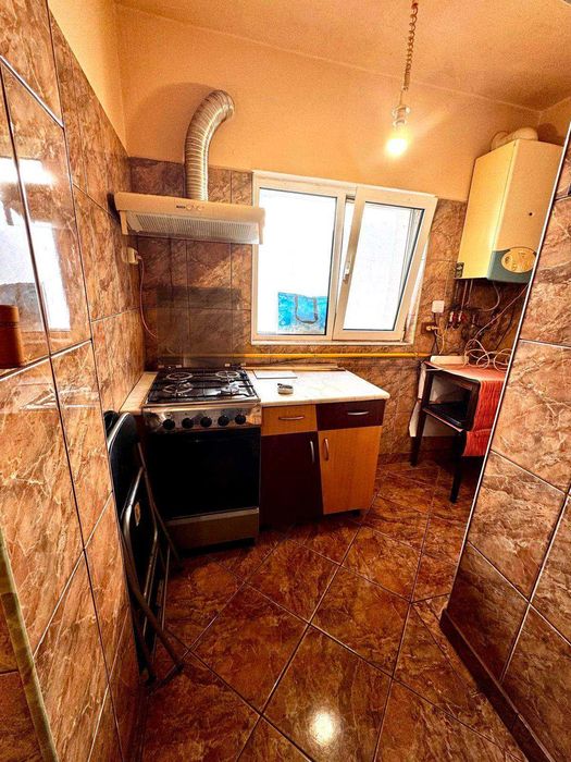 Apartament la casă de vânzare – Ultracentral Arad,  Zonă liniștită
