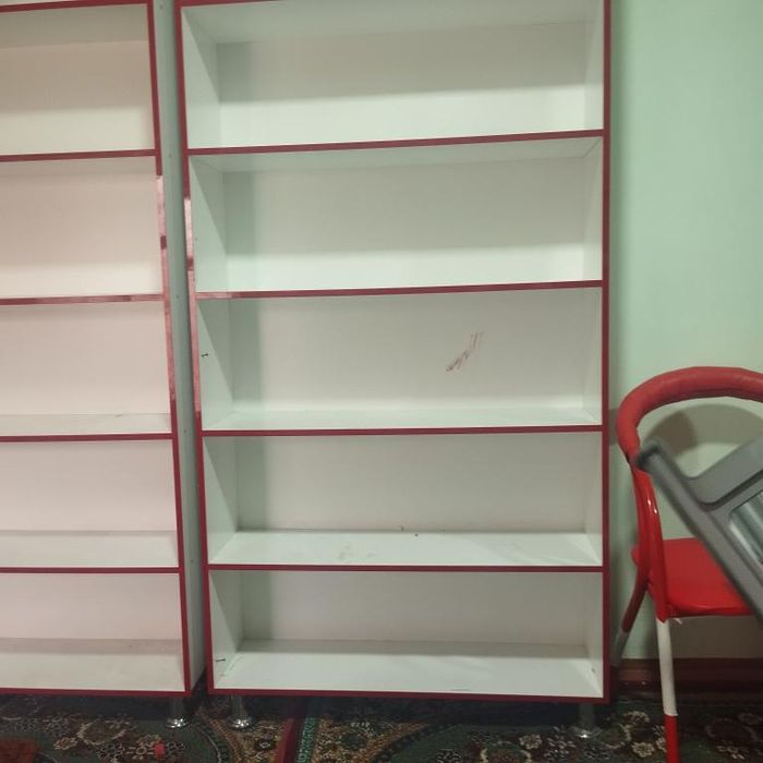 Полка  для магазина