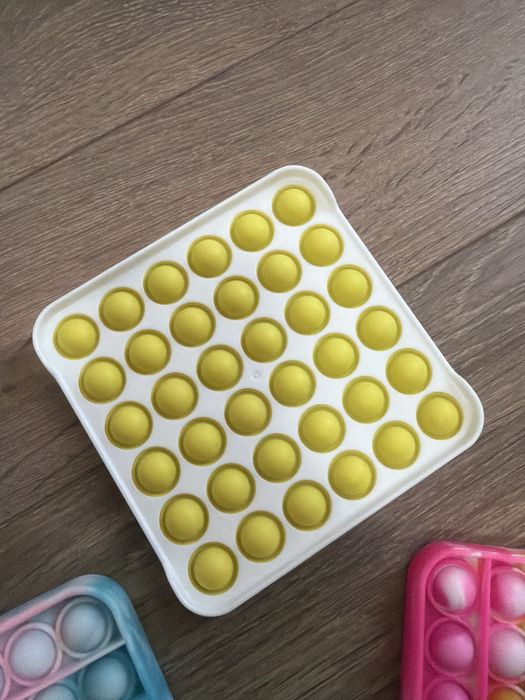 3 Pop It играчки