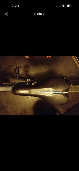 Vând bicicleta roti pe 27.5