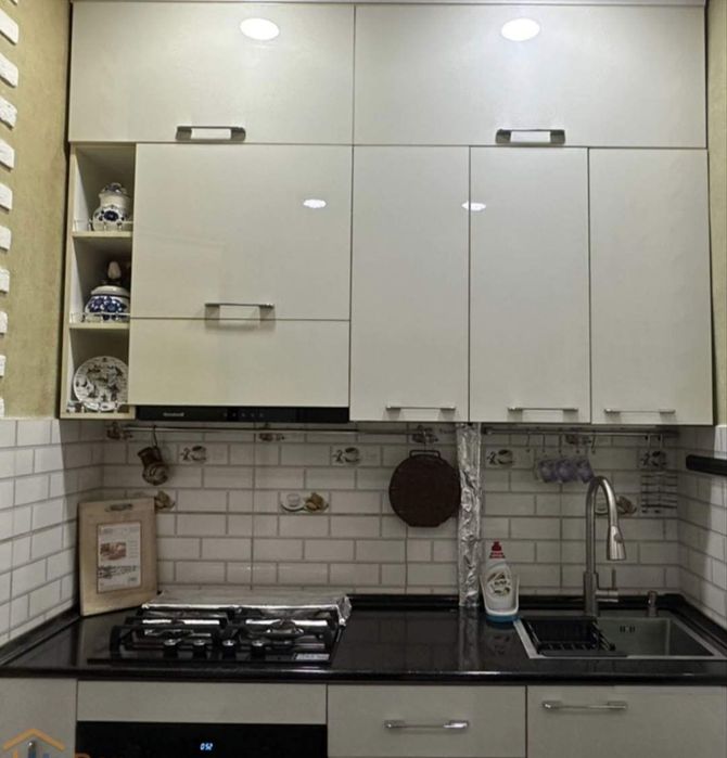 Mirzo Ulugʻbek Maksim Gorkiy metro bekati tomonida kvartira bor ijarag