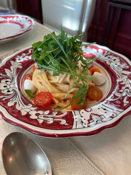 Шеф-повар/Oshpaz xizmatlari