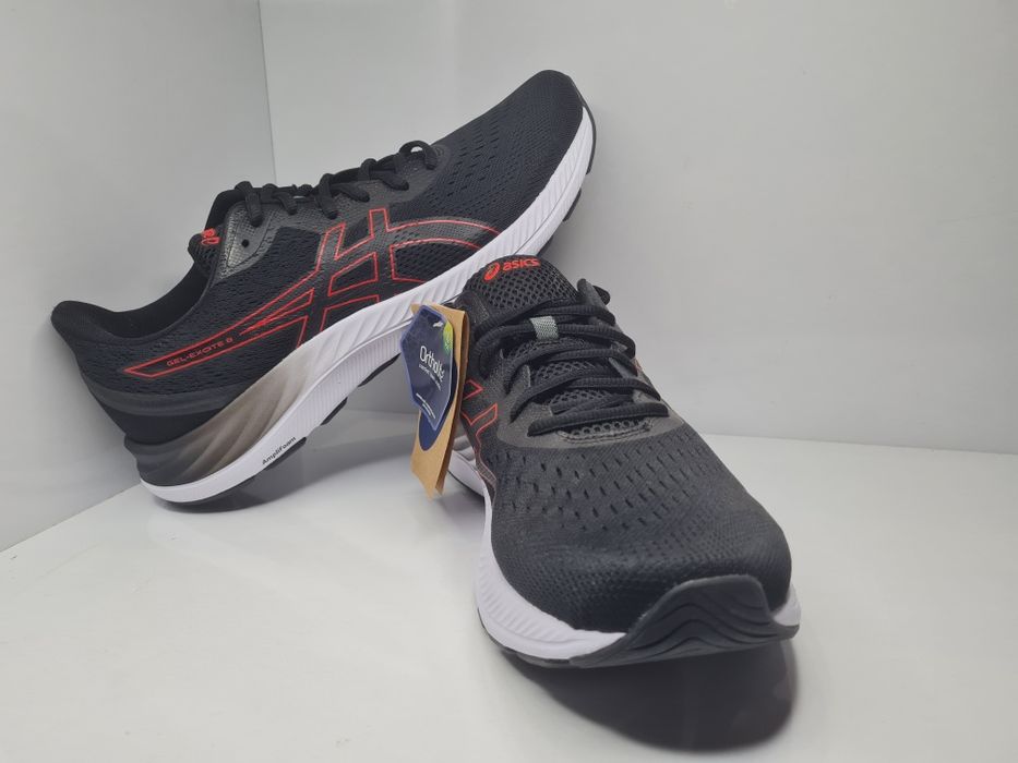 Маратонки Asics Gel-Excite 8

Чисто нови без кутия. 

Размер 48 стелка