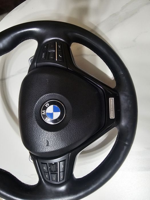 Volan bmw individual  x6 f16, x5 f15 >