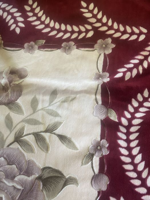 Продам одеяло двухспальное