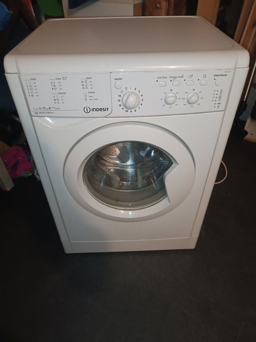 Пералня Indesit IWC 71253