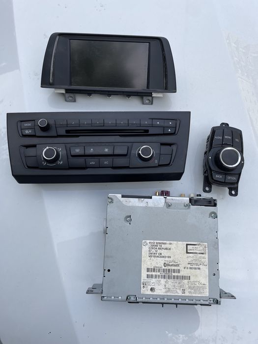 Display I-Drive Modul BMW F30 F20 F31 F21