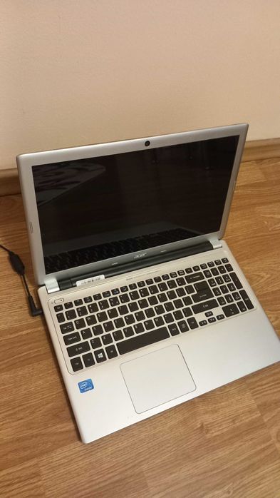 Laptop ACER  V5 / display led/ 6 Gb ram/Web/ WIFI