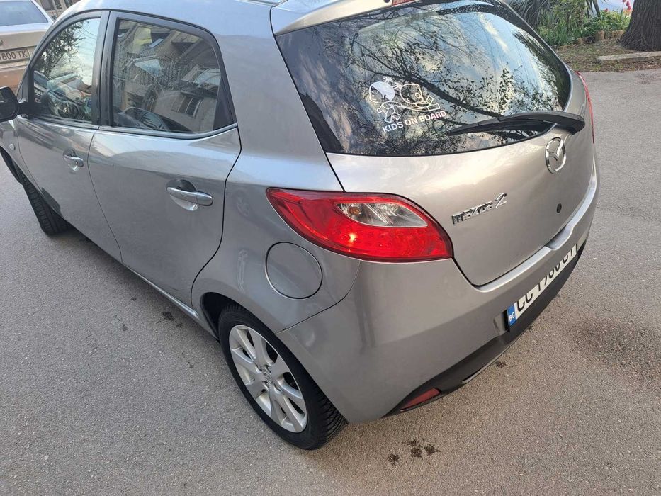 Мазда 2 / Mazda 2