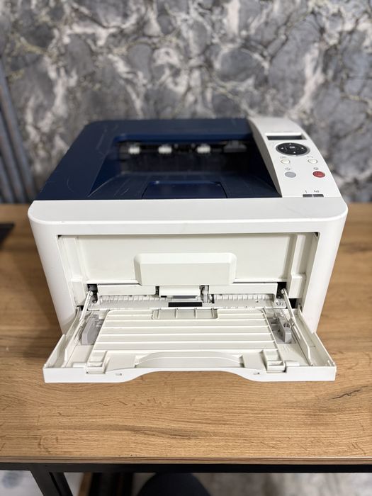 Быстропечающий принтер XEROX