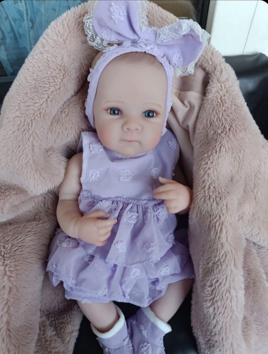 Реборн бебе силиконово момиче