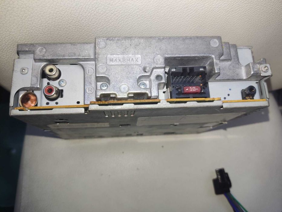 Перфектен CD Pioneer 4x50 mp3 DEH-2900MPB