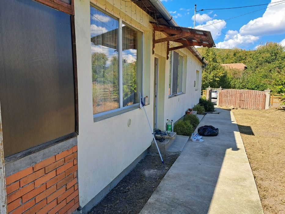 Casa de vanzare. Comuna zagon
