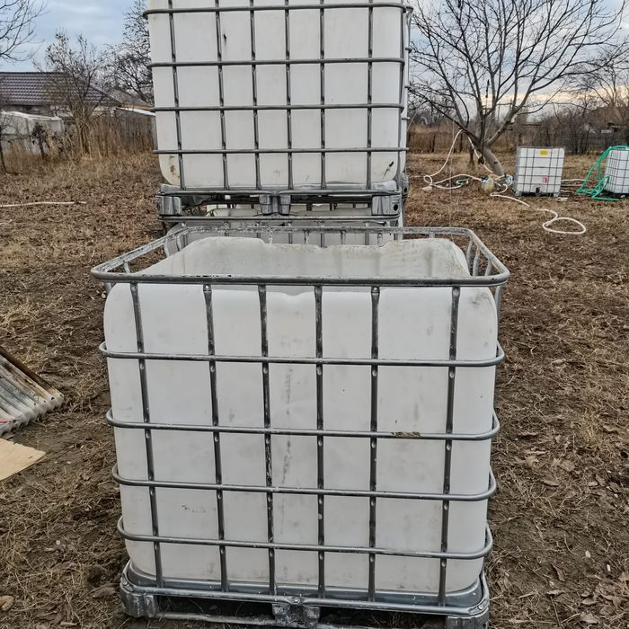 Rezervor,bazin,cub 1000 litri