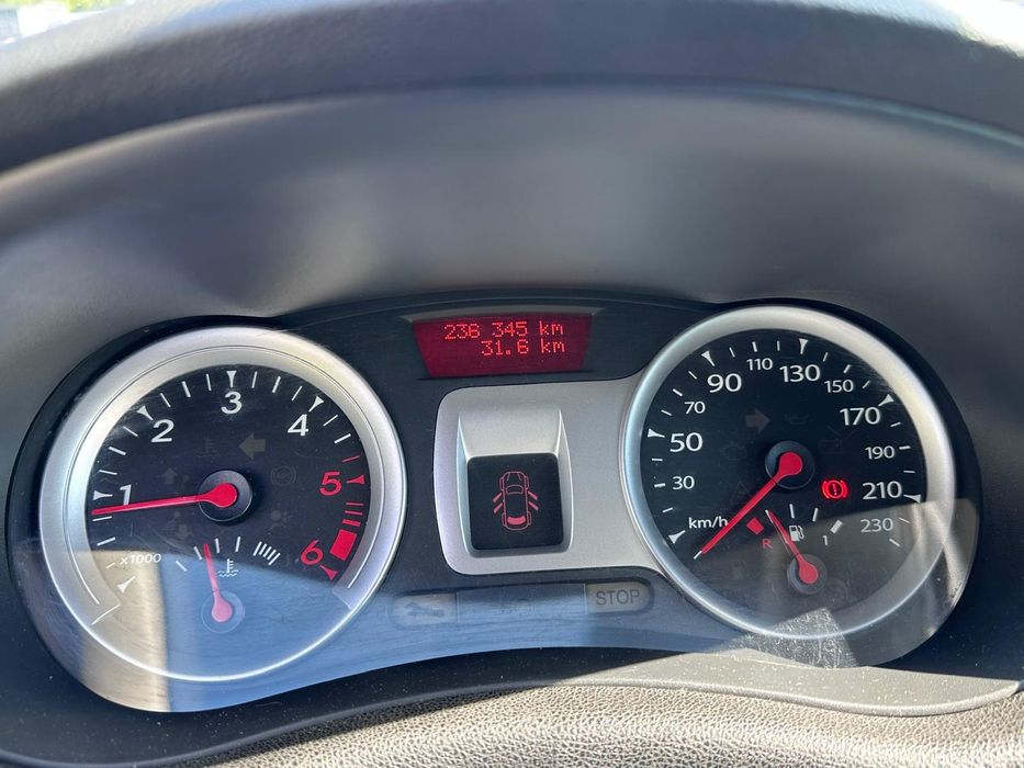 Renault clio 2012
