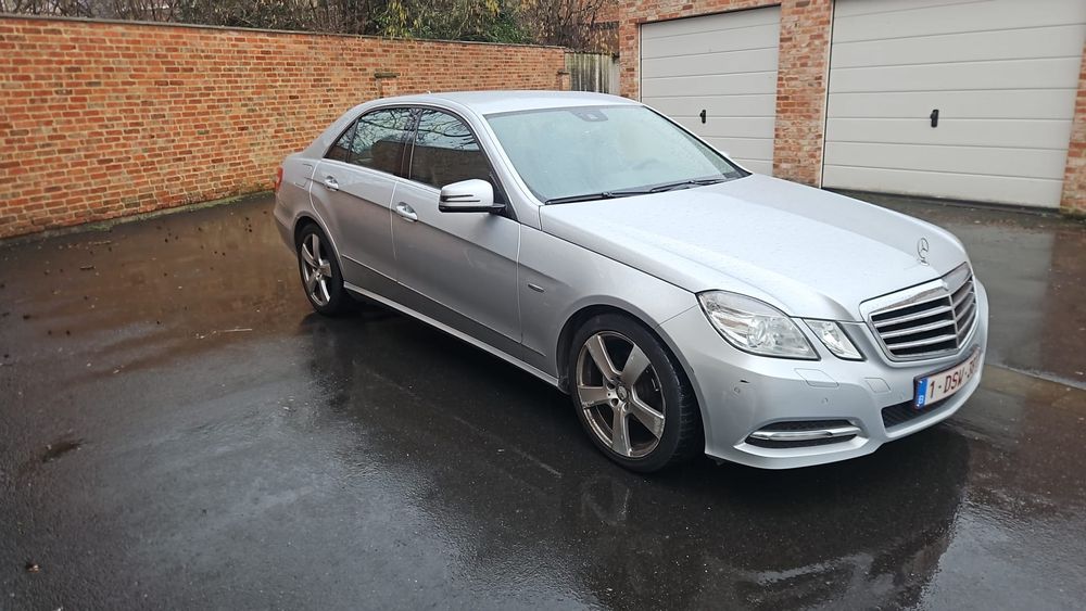 Vând Mercedes-Benz E 220 CDI (W212) – 170 CP