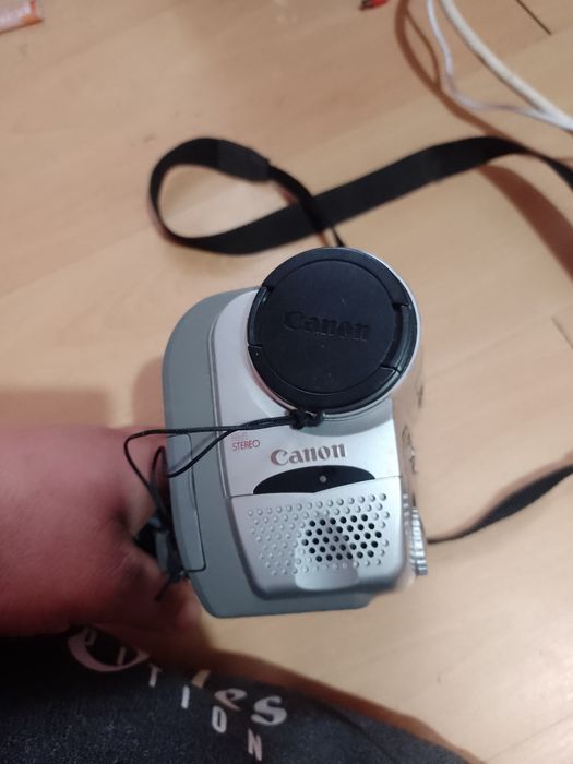 Cameră canon in stare buna