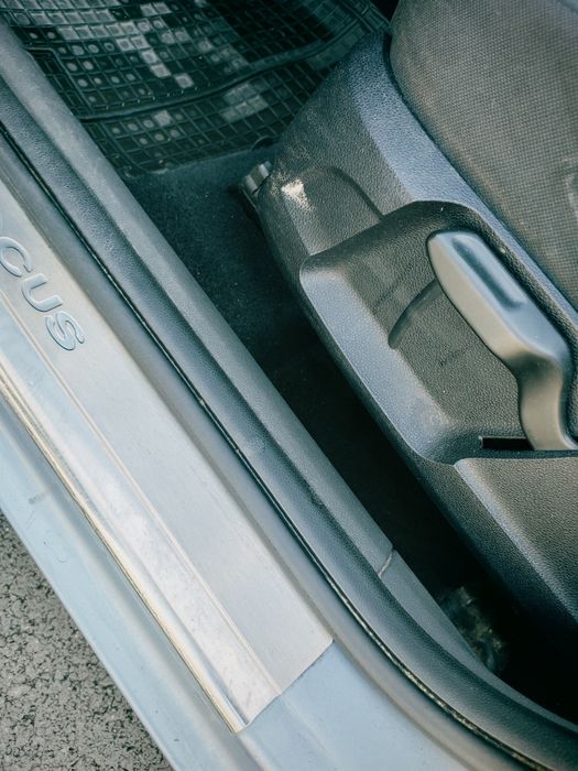 Vând Ford Focus 2  1.6 Tdci
