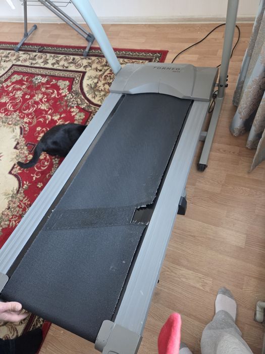 Продам беговую дорожку
