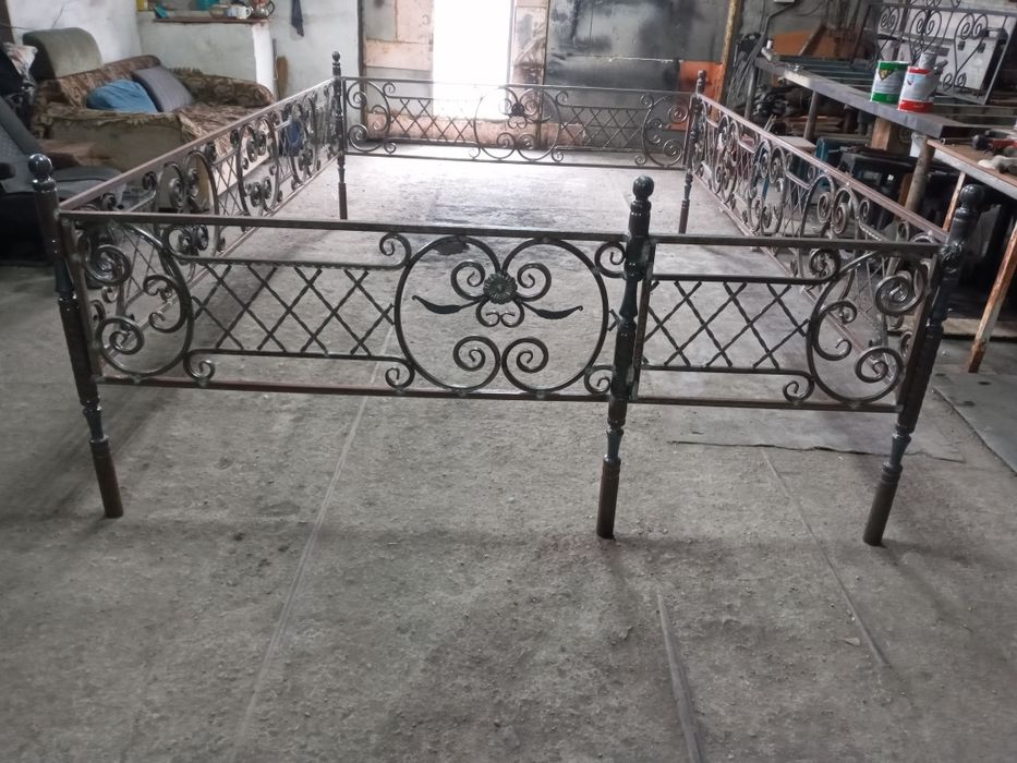 Оказываем услуги