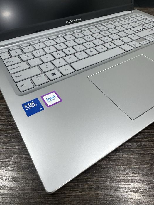 мощный 12-ядерный core 5 Asus Vivobook F150, для графики и iT