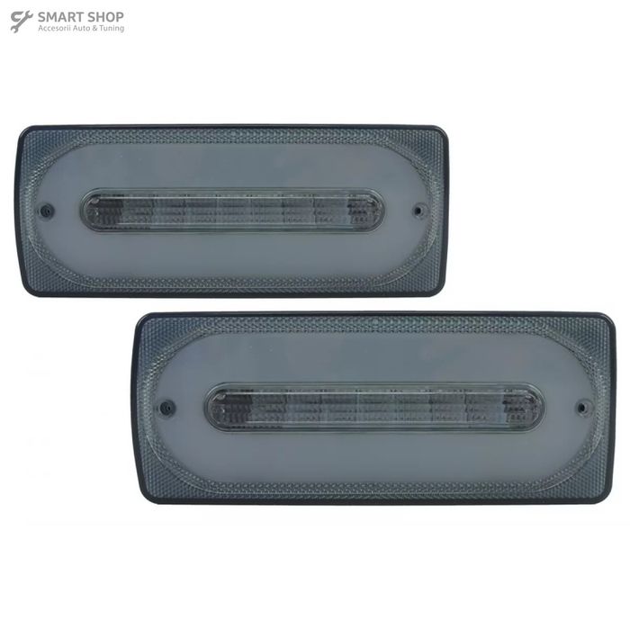 Stopuri Full LED Fumurii cu Bandouri Laterale Negre Mercedes W463 G-Cl