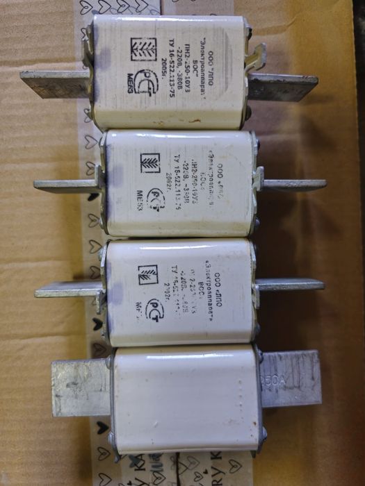 Предохранители на 100А