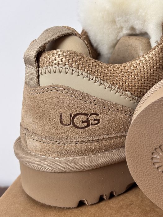 Vând UGG Lowmel Sand Noi, in cutie 36