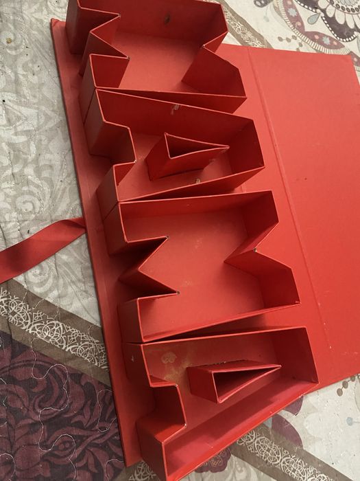 Подарочный упаковка продам ………