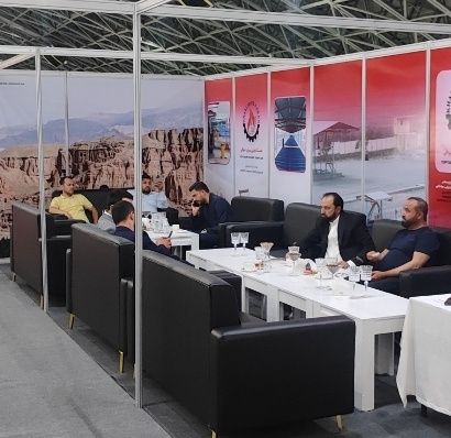 Аренда кресла. Prokat kreslo. Кресло . Диван. Журнальный столик аренда