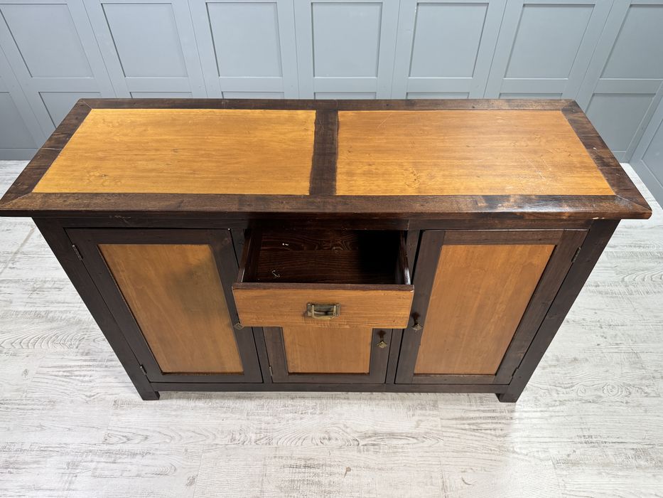 Рустикален бюфет масив Н169