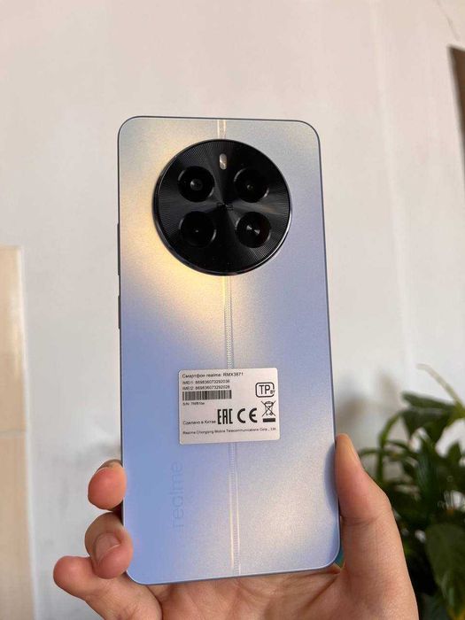 Samsung A14, Realme 12 (новый)